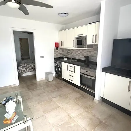 Casa Zen, 1 Bedroom On Complex With Pool, Puerto Del Carmen Lägenhet